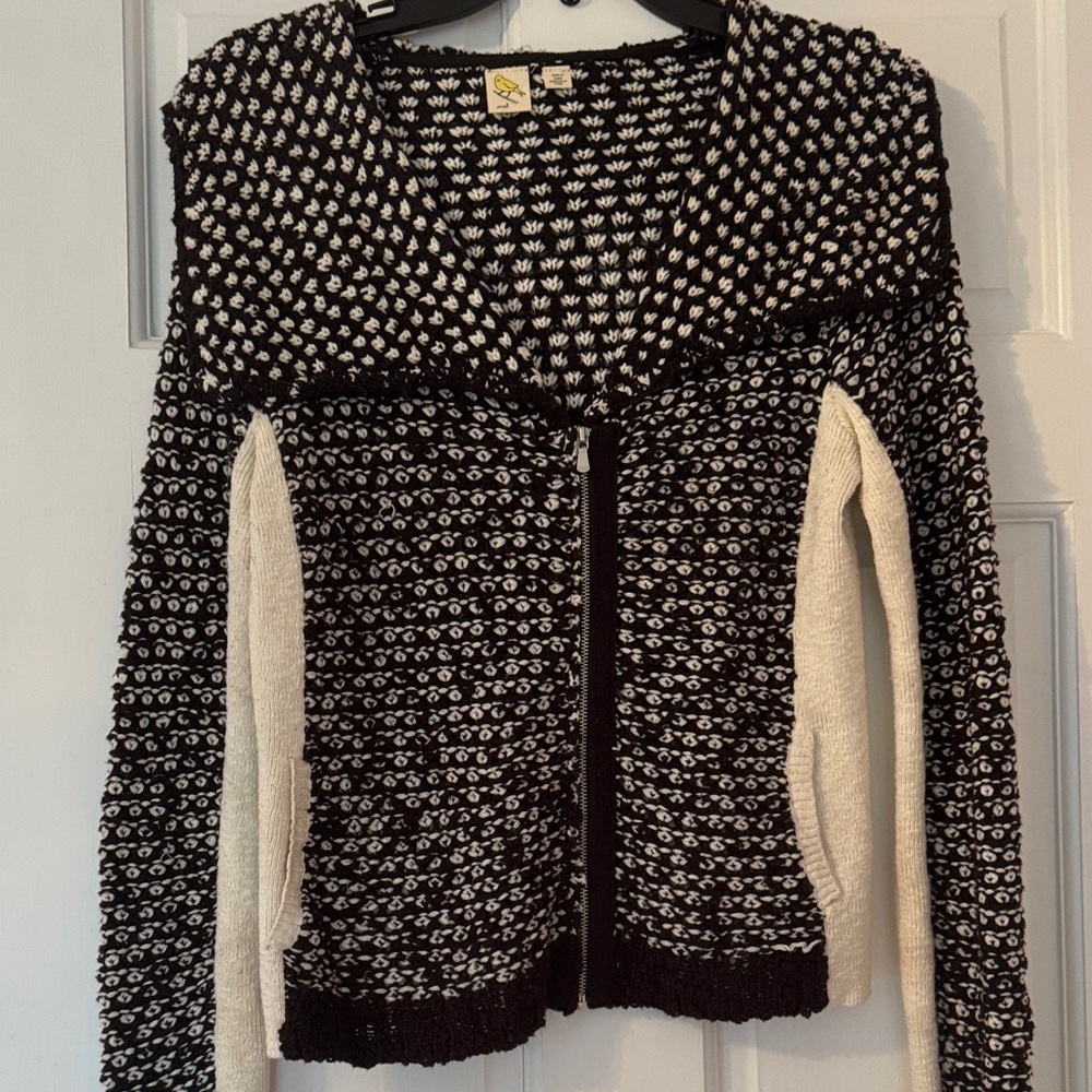 Black and White Women's Sweater